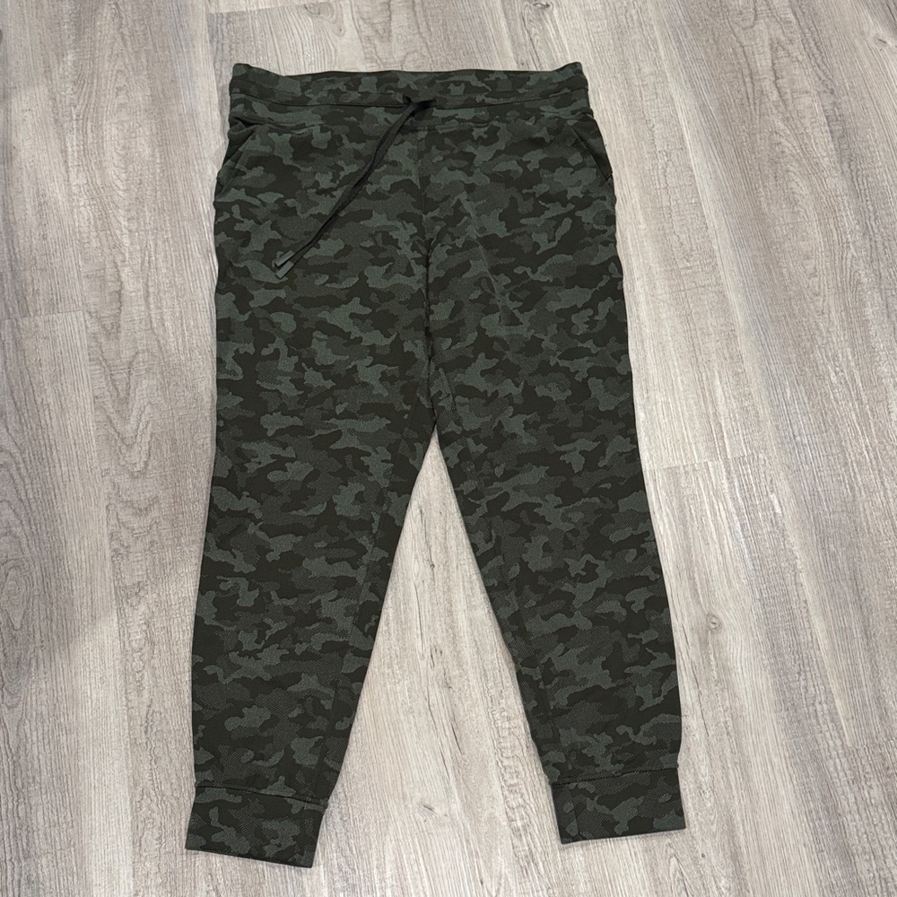 Lululemon ready to rulu slim fit cropped jogger